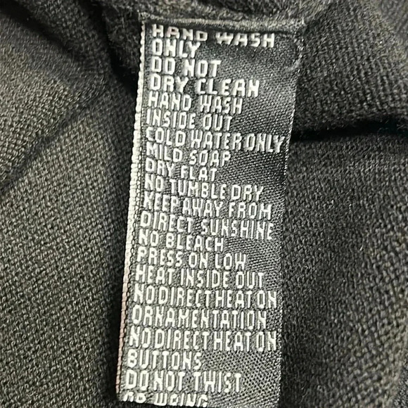 Y2K rare Michael Simon sweater,Halloween pumpkin sequins,2004, PTP 17.5-20”, EC - Picture 14 of 17